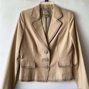 Essentials Light Beige Blazer